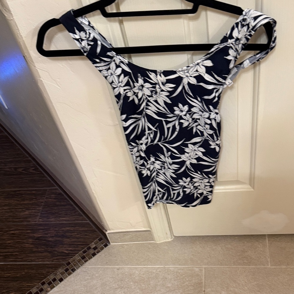Madewell Navy and White Floral Bodysuit. Sleeveless tank wrap around.